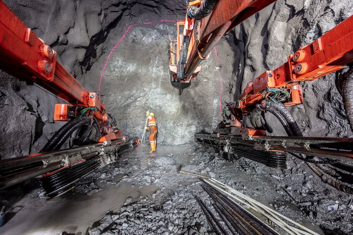 Neubau Albulatunnel - Sprengvorbereitung