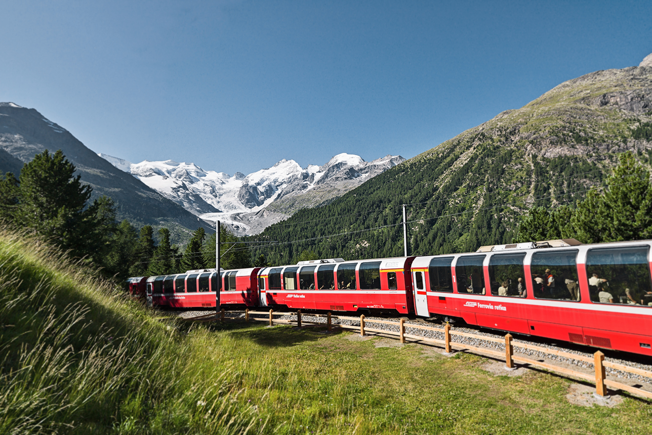 Glacier und Bernina Express Rhätische Bahn RhB